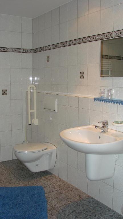 Ferienhof & Landhotel Laurenz Гронау Экстерьер фото